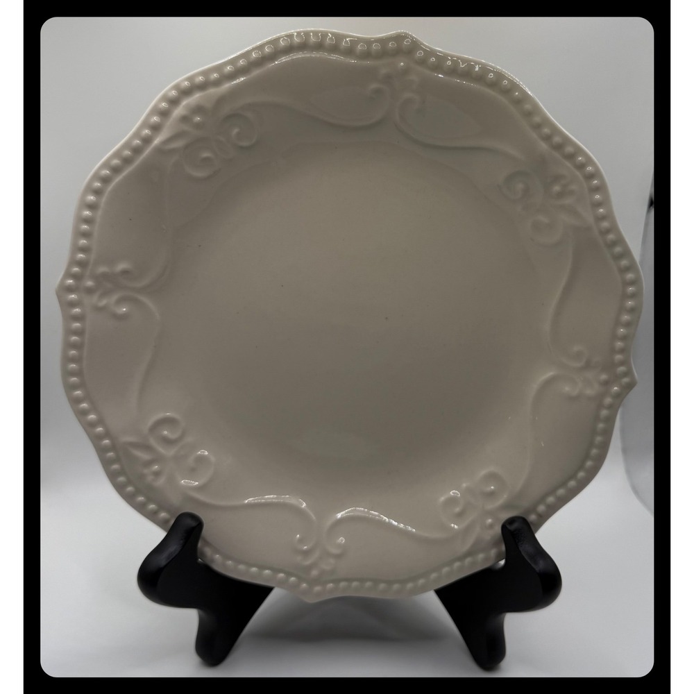 Pioneer Woman Paige Linen Scalloped Salad Plates Embossed Set of 2